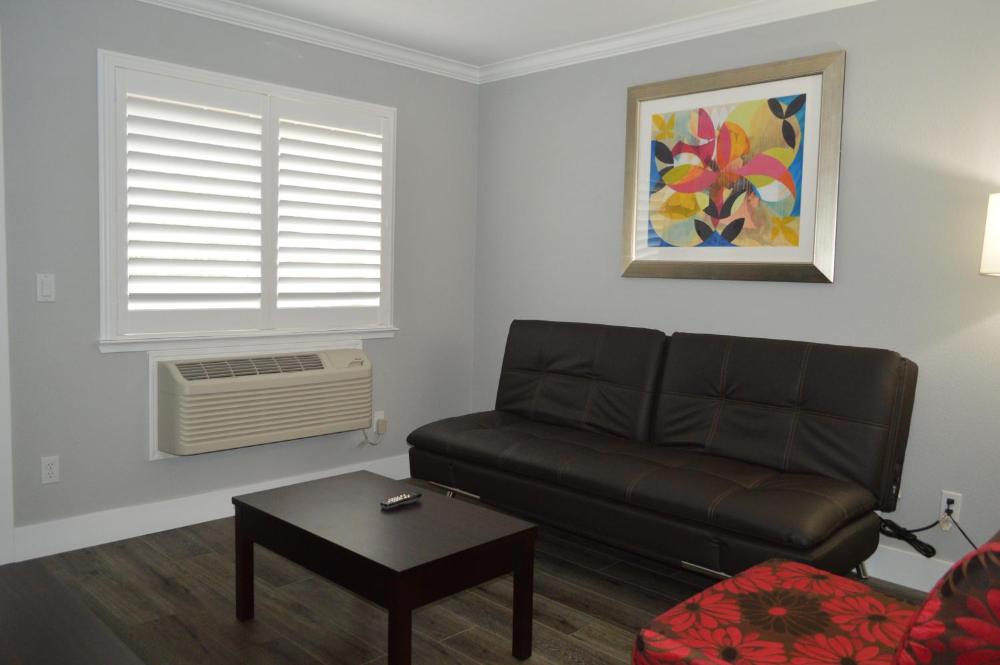 King Suite interior